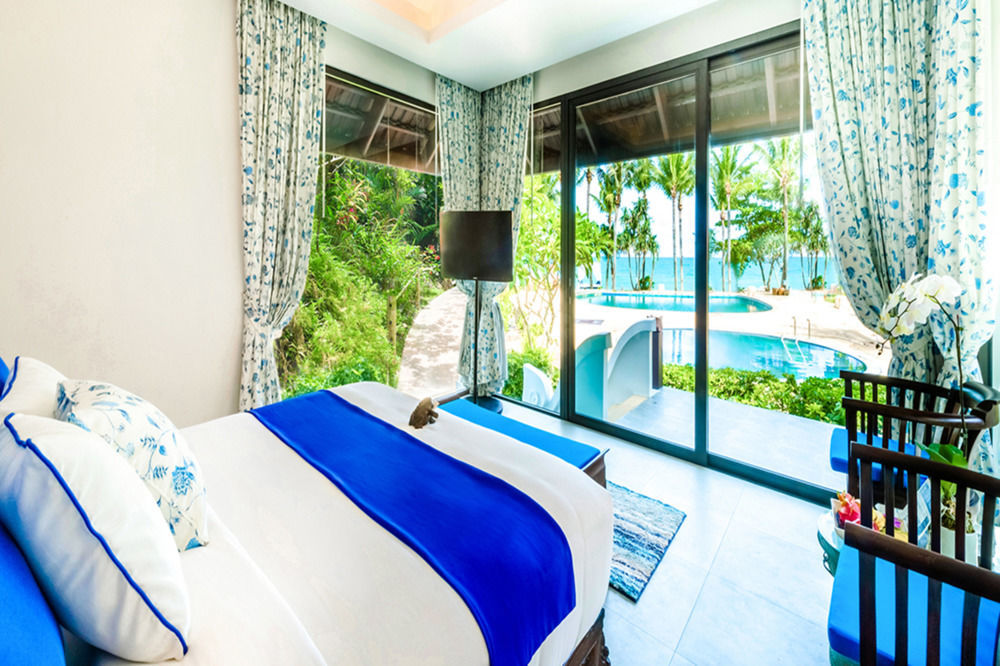 Akyra Beach Resort Phuket Phang Nga Extérieur photo